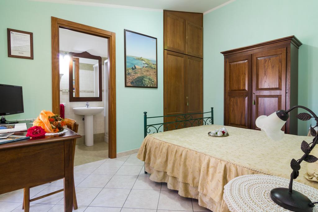 Bed and Breakfast Casa Titti Càbras Camera foto